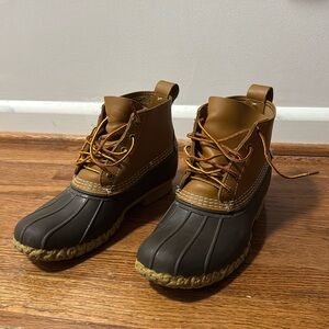 6” L.L. Bean Bean Boots. Excellent condition. Men’s size 8